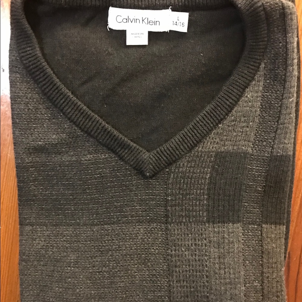 Calvin Klein Boys XL black/gray cotton sweater